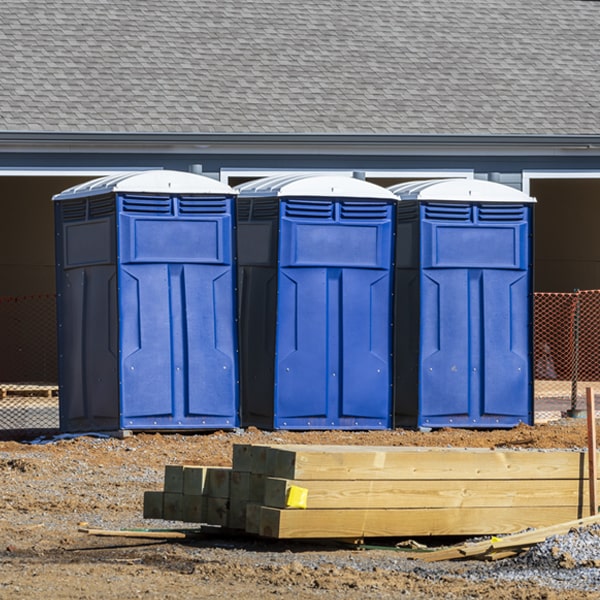 what is the maximum capacity for a single portable toilet in Roosevelt New Jersey